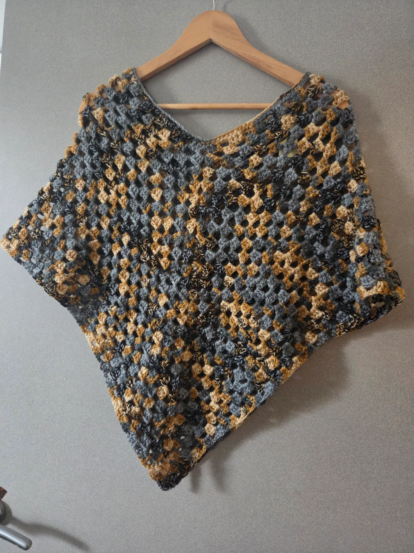 Poncho Gehaakt